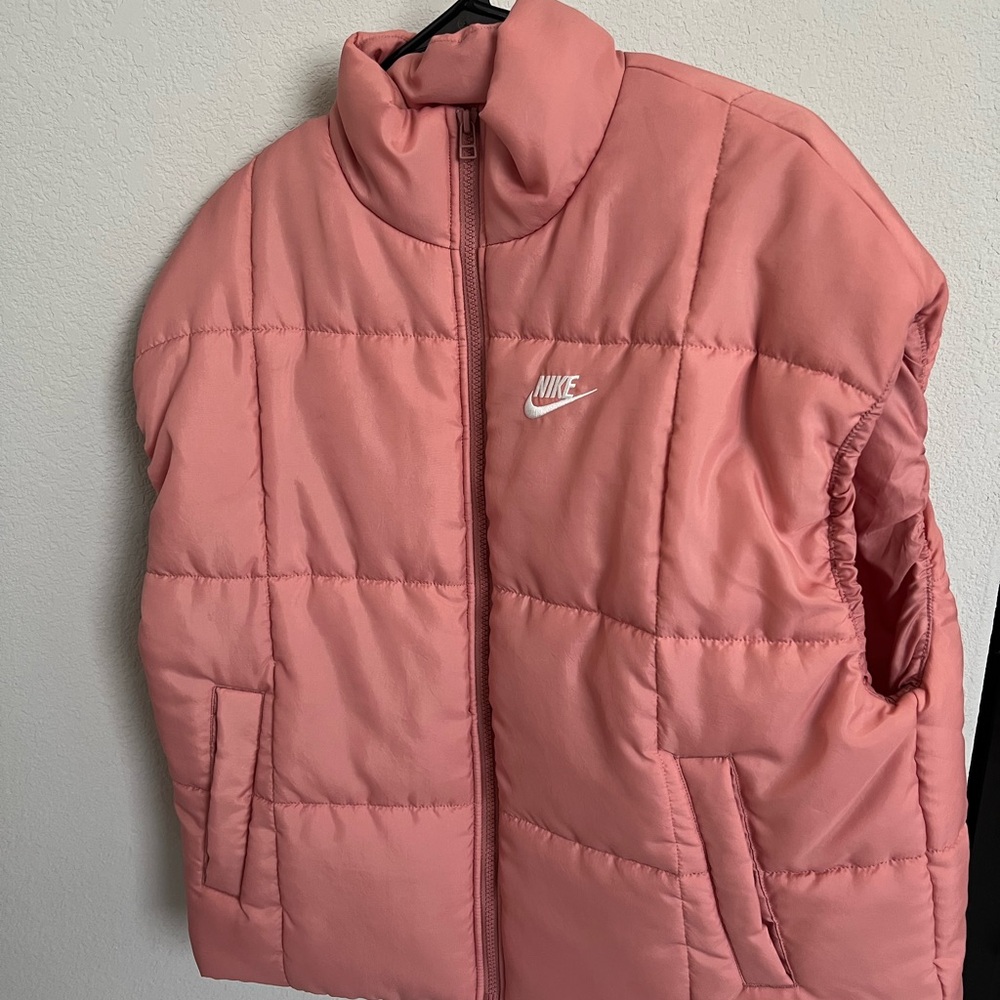 Nike Women's Coral Puffer Jacket